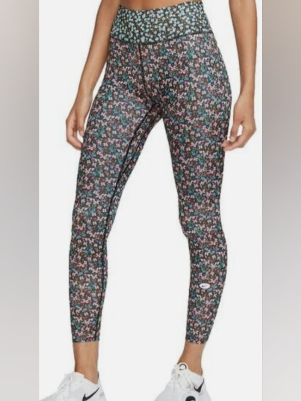 Nike Dri-Fit floral leggings, small